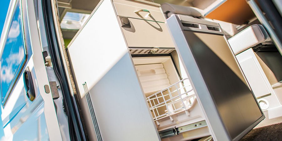 The Ultimate Guide to Powering Your RV Fridge with Batteries While Traveling - Goldenmate Battery